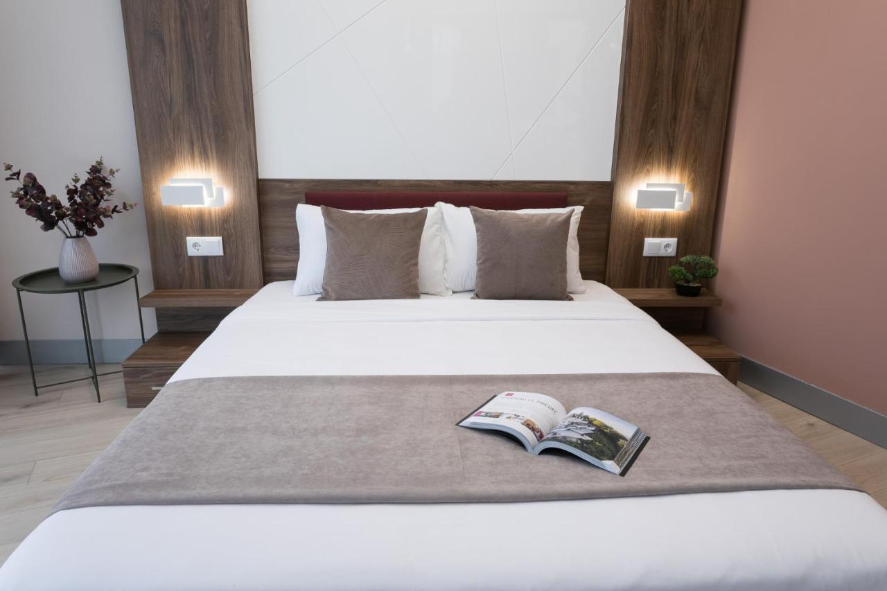 B1 Boutique Hotel Sofia Bagian luar foto