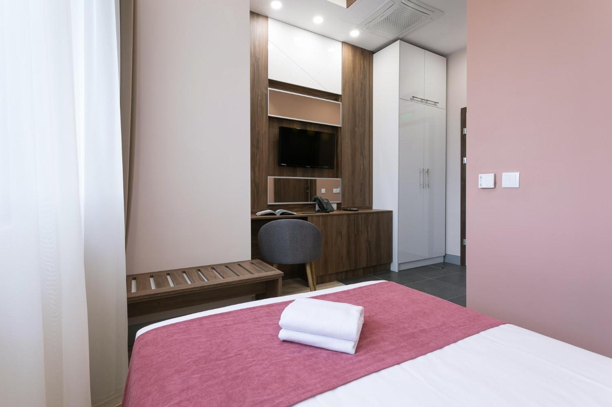 B1 Boutique Hotel Sofia Bagian luar foto