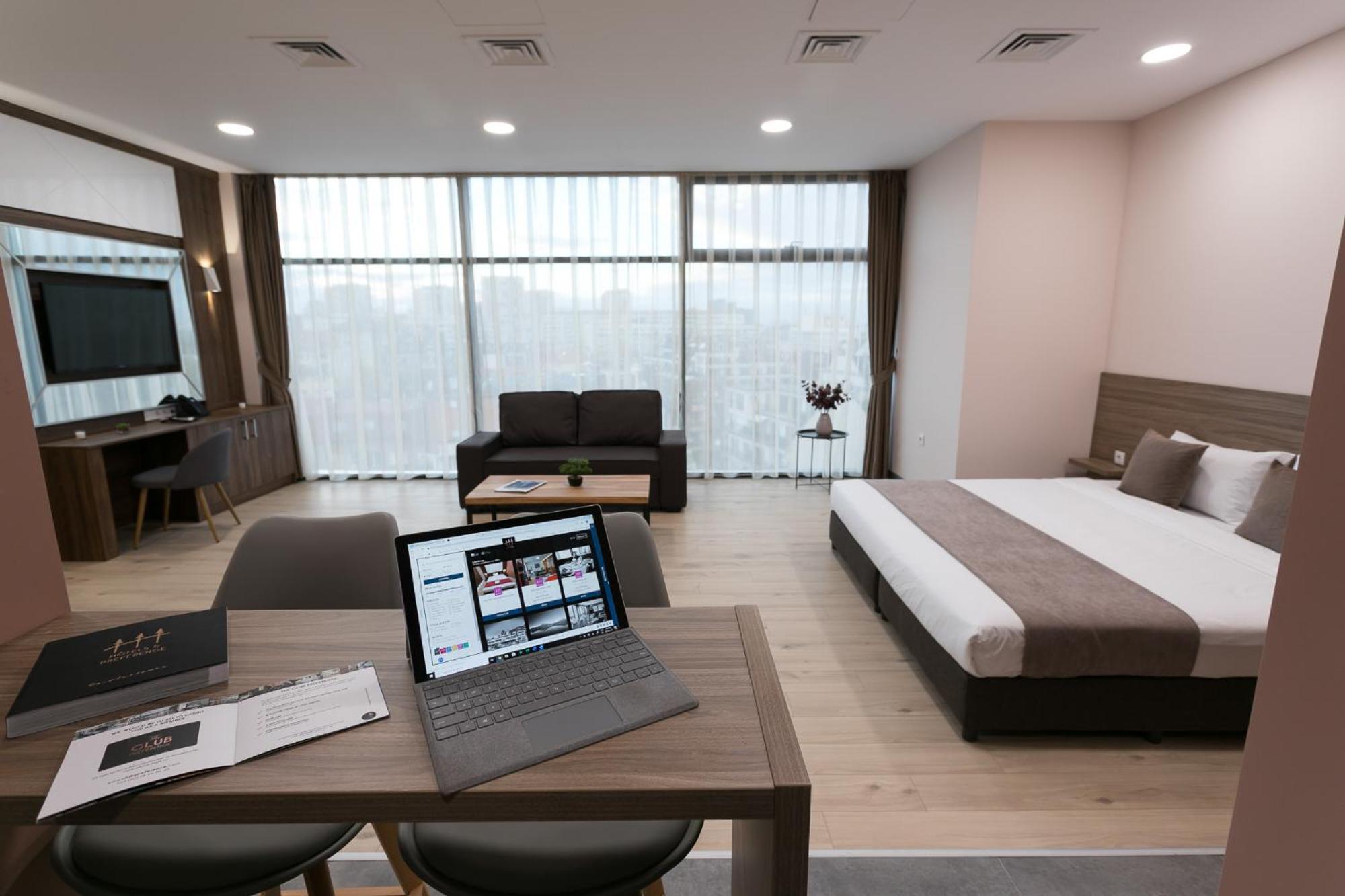 B1 Boutique Hotel Sofia Bagian luar foto